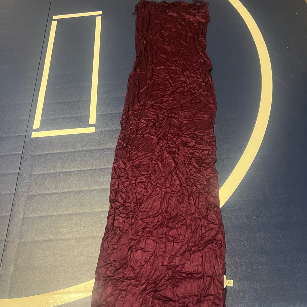 Elegant Burgundy scarf